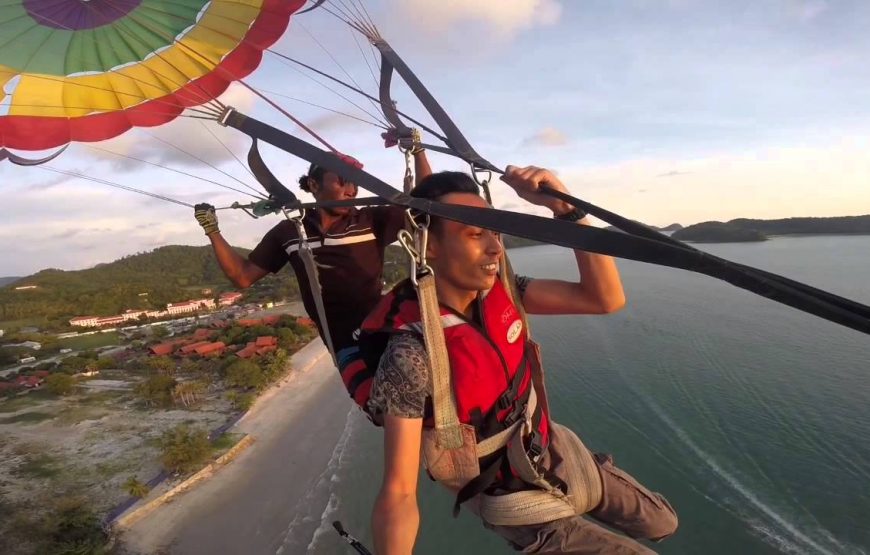 🔊BOOK NOW! Langkawi Parasailing on Boat 🚤 | Langkawi Online Travel Packages